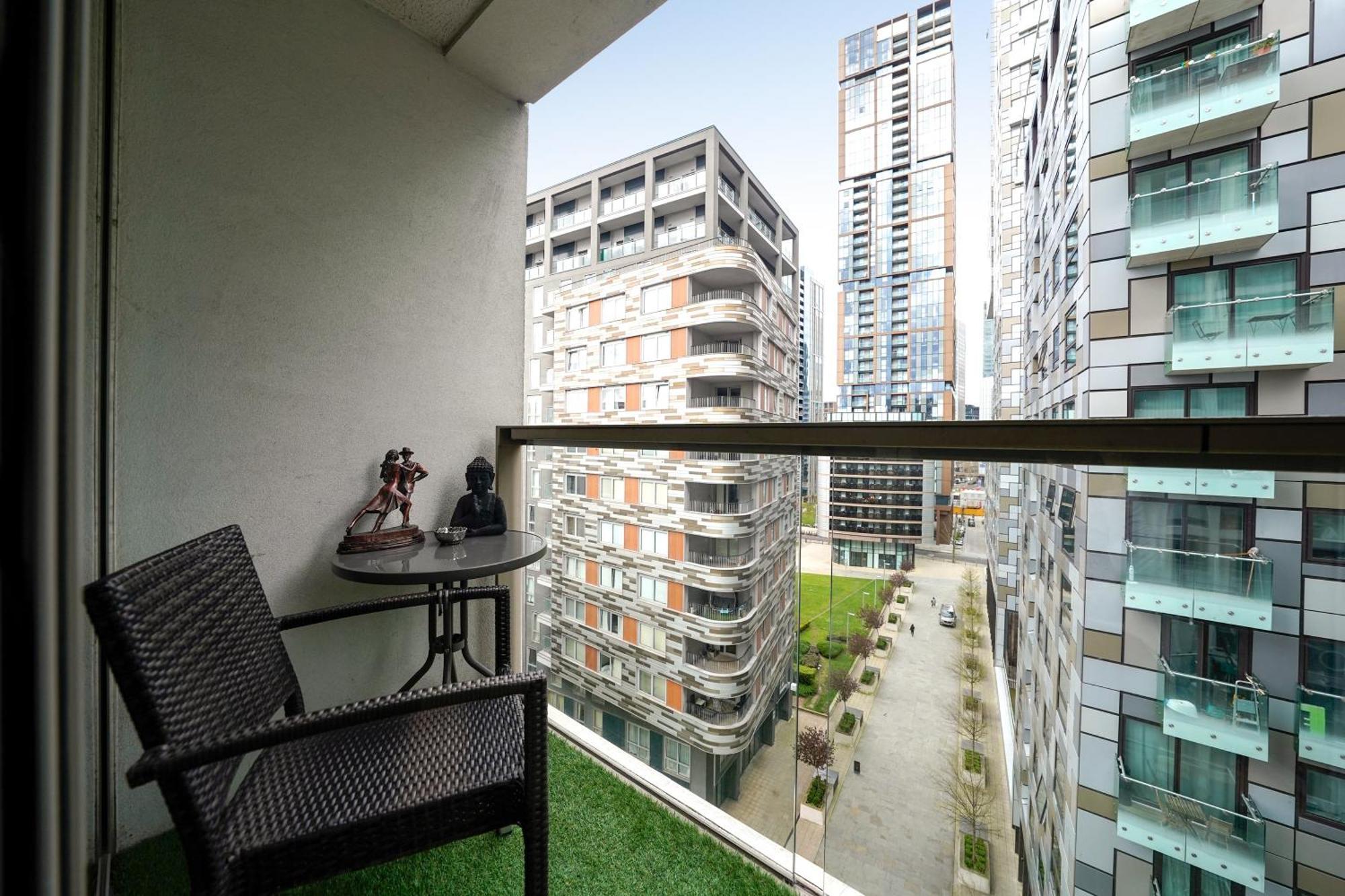 Cobalt Point 2 Appartement Londen Buitenkant foto